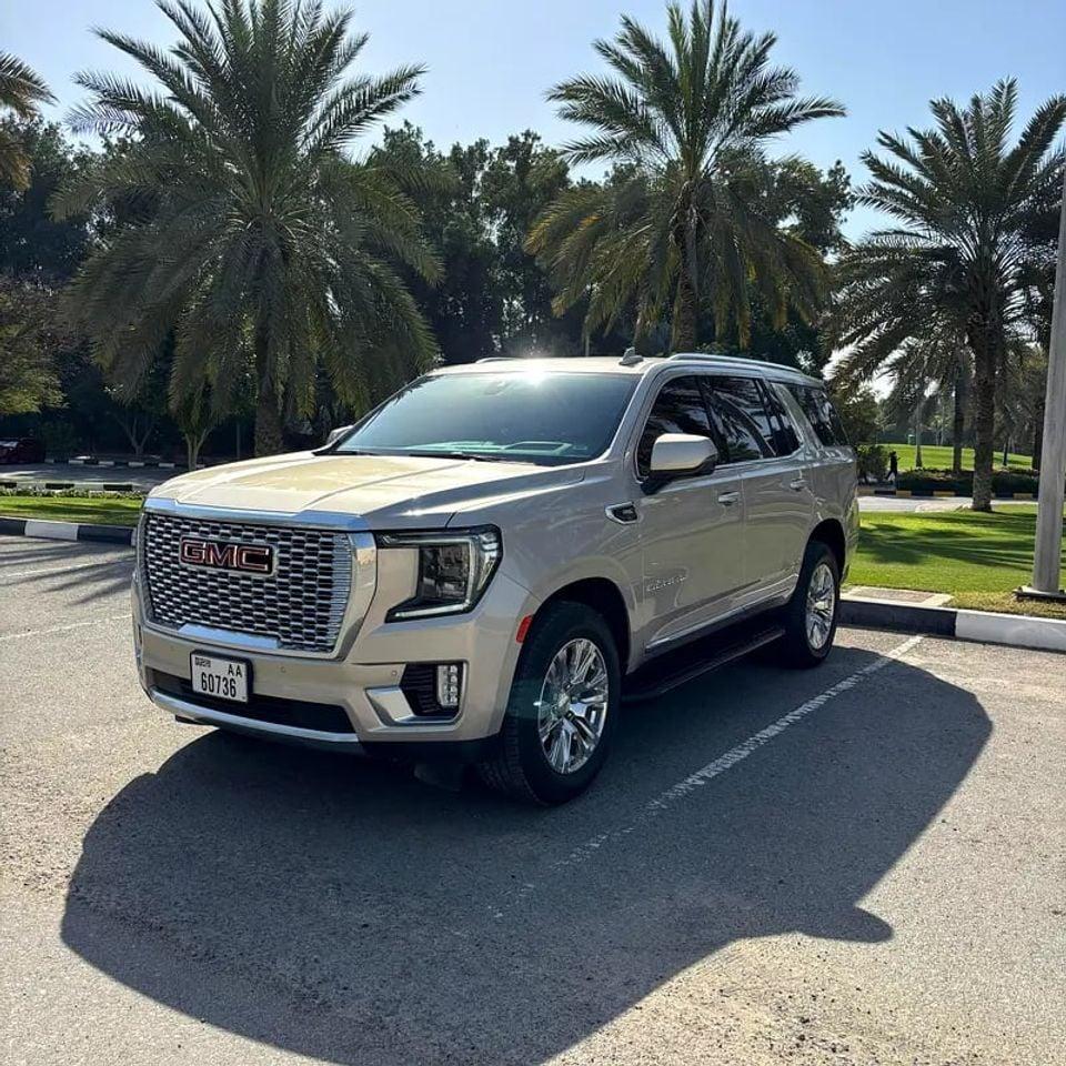 GMC Yukon Denali 6.2L Denali