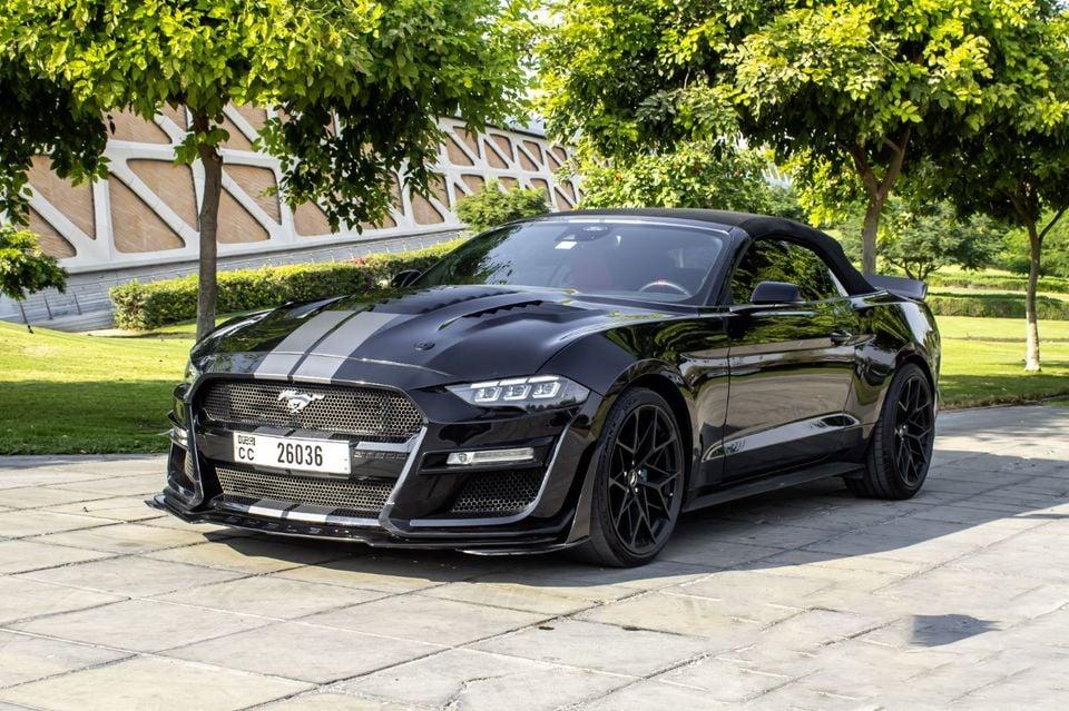 Ford Mustang EcoBoost Premium 2.3L Convertible M/T