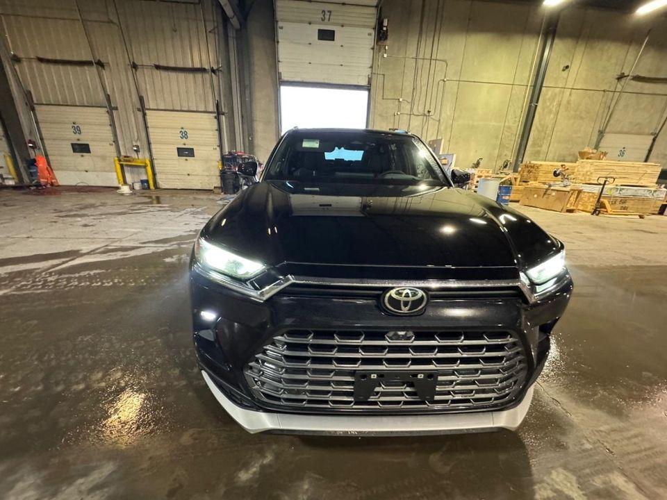 Toyota Grand Highlander PLATINUM HYBRID MAX