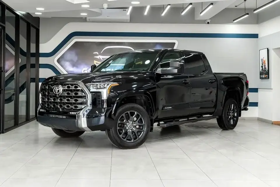 Toyota Tundra Crewmax Platinum 5.7L Platinum