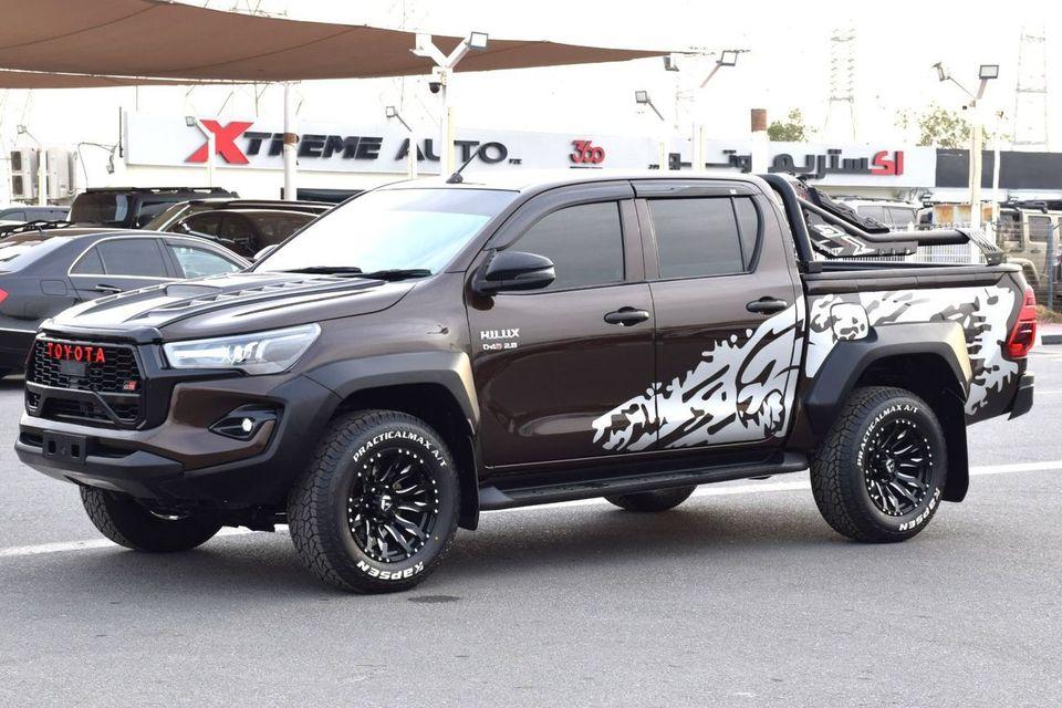 Toyota Hilux 4X4 DIESEL 2.8L Right Hand (Export Only) Export only