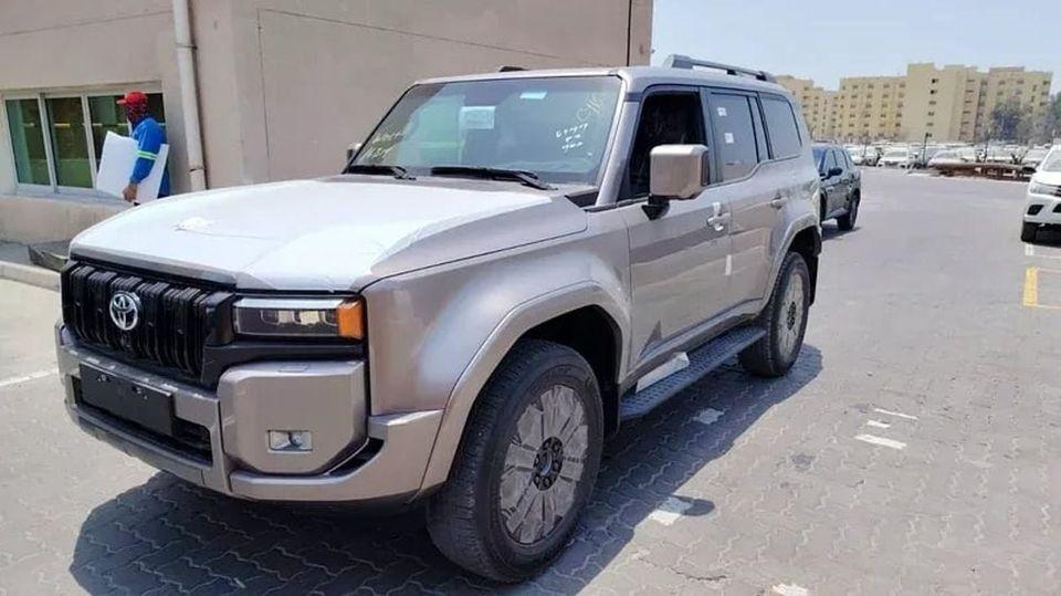 Toyota Prado (LHD) PRADO LUXURY 2.4P AT MY2025