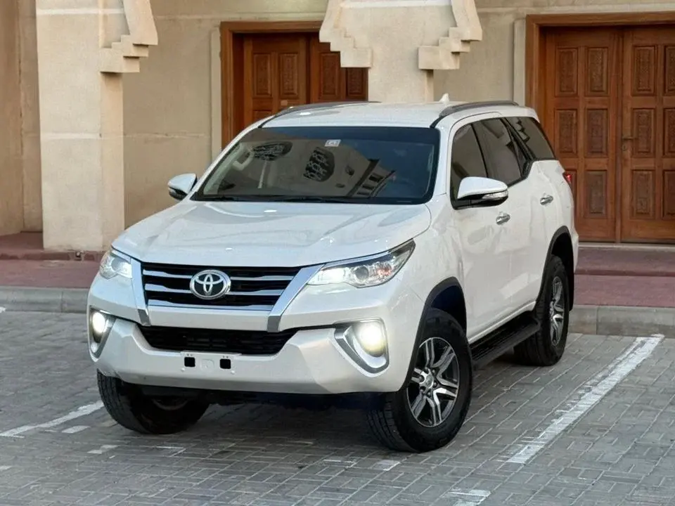 Toyota Fortuner EXR 2.7L (160 HP)