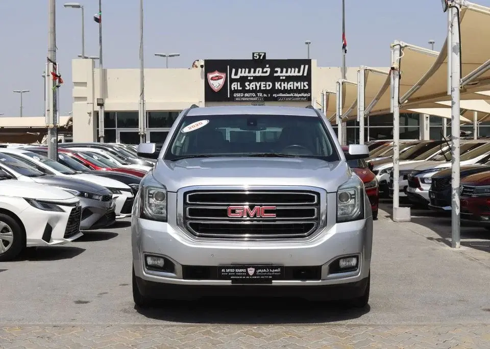 GMC Yukon XL SLE 5.3L RWD GMC Yukon XL - GCC - 2020 - Accident-Free -5.3L - 8. V - 7 Seats - Excellent Condition