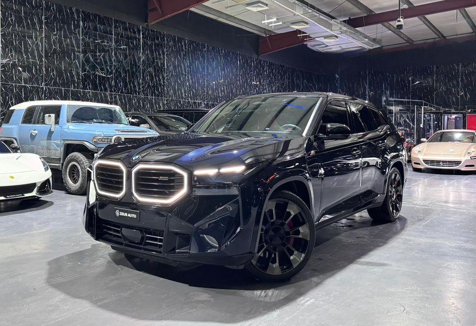 BMW XM 4.4L, Twin Turbo V8 +Electric motor,653Hp,8-Speed Automatic ,AWD