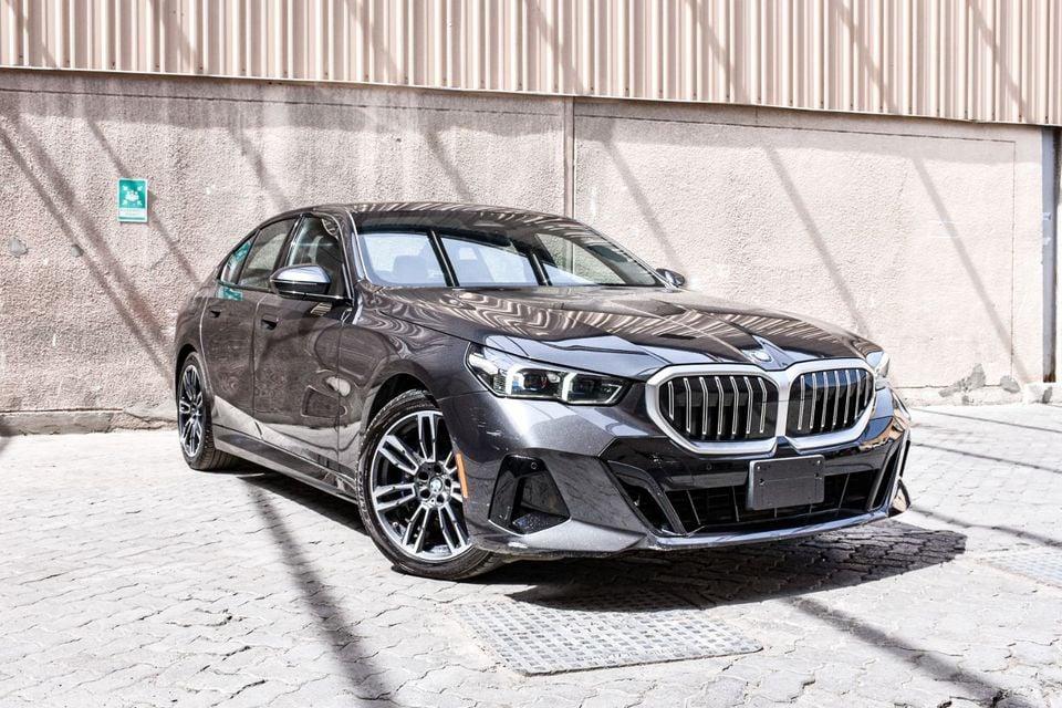 BMW 530i