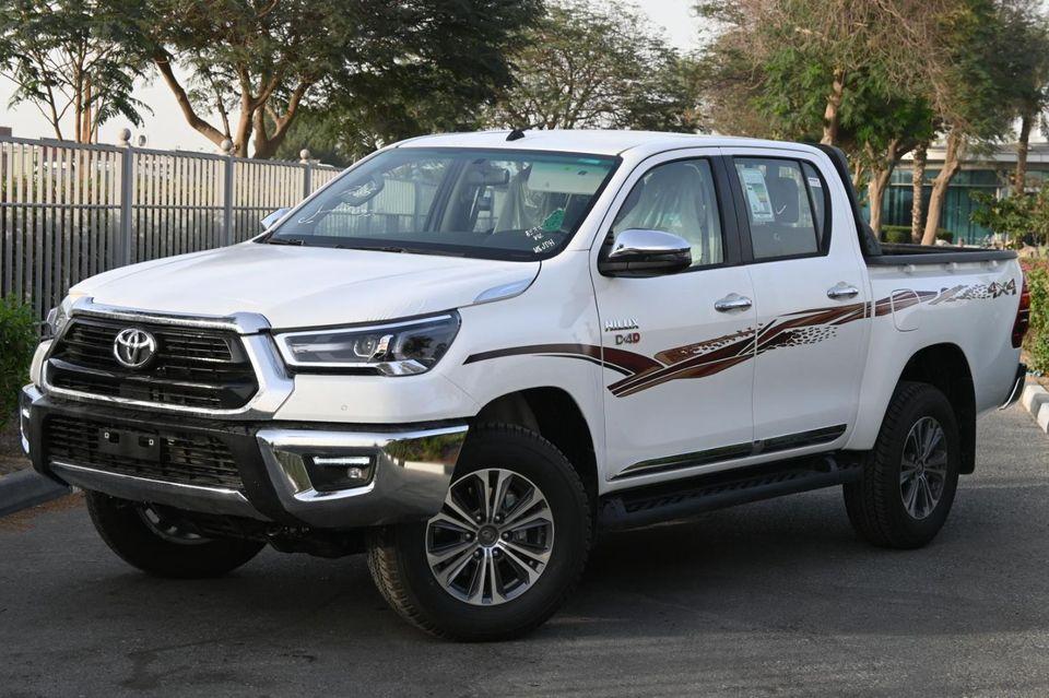 Toyota Hilux 2.4L DSL FULL OPTION SAUDI