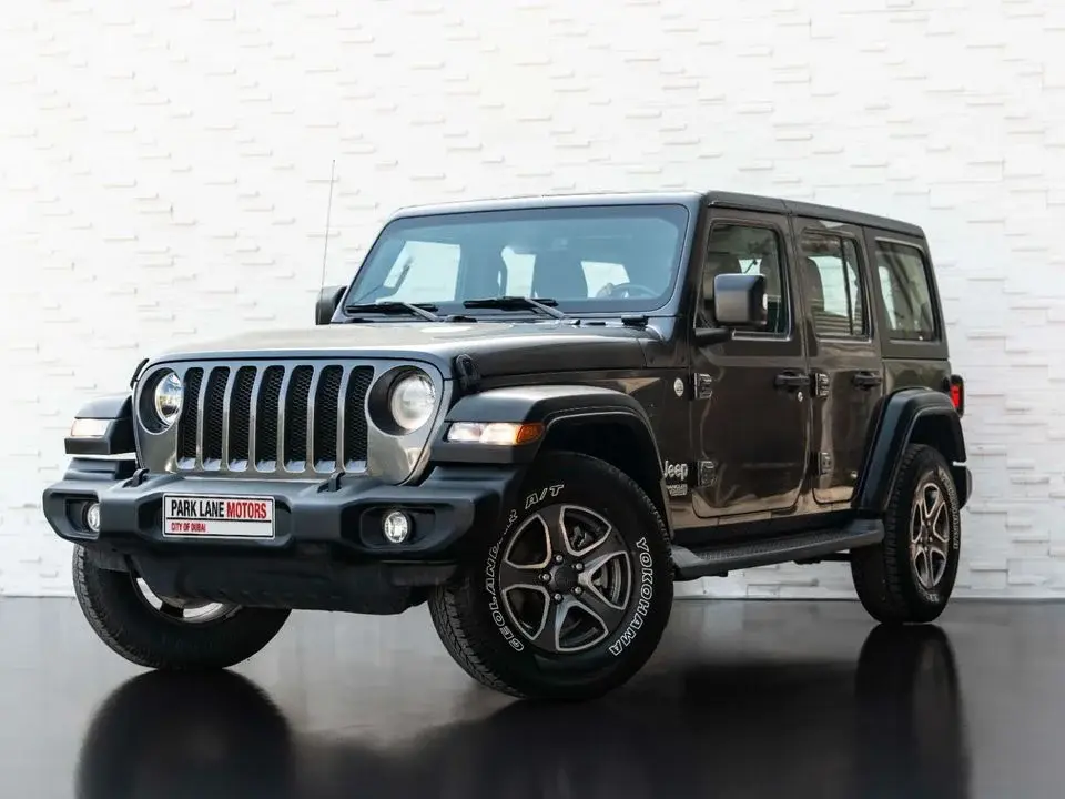 Jeep Wrangler Unlimited Sport 3.6L A/T