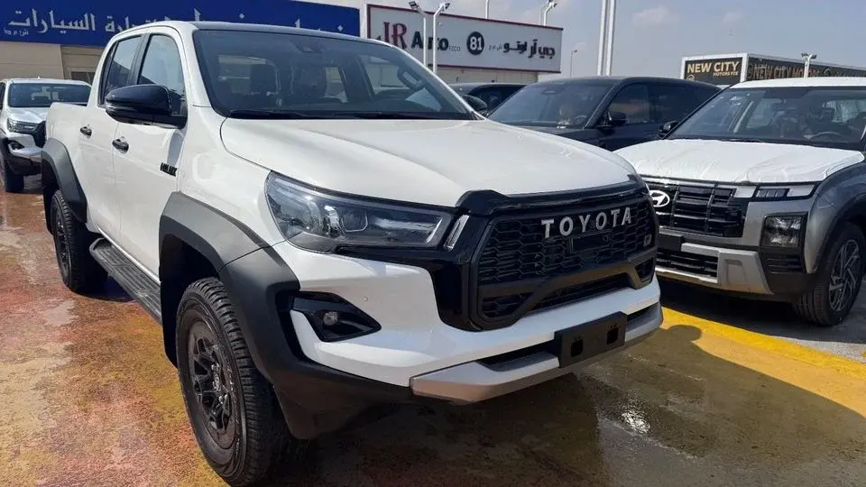 Toyota Hilux ADVENTURE