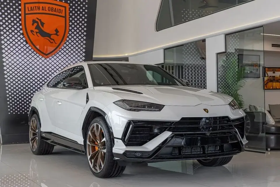 Lamborghini Urus S 4.0T V8 Lamborghini Urus S Carbon Interior Low Mileage 2024 (Warranty Available)