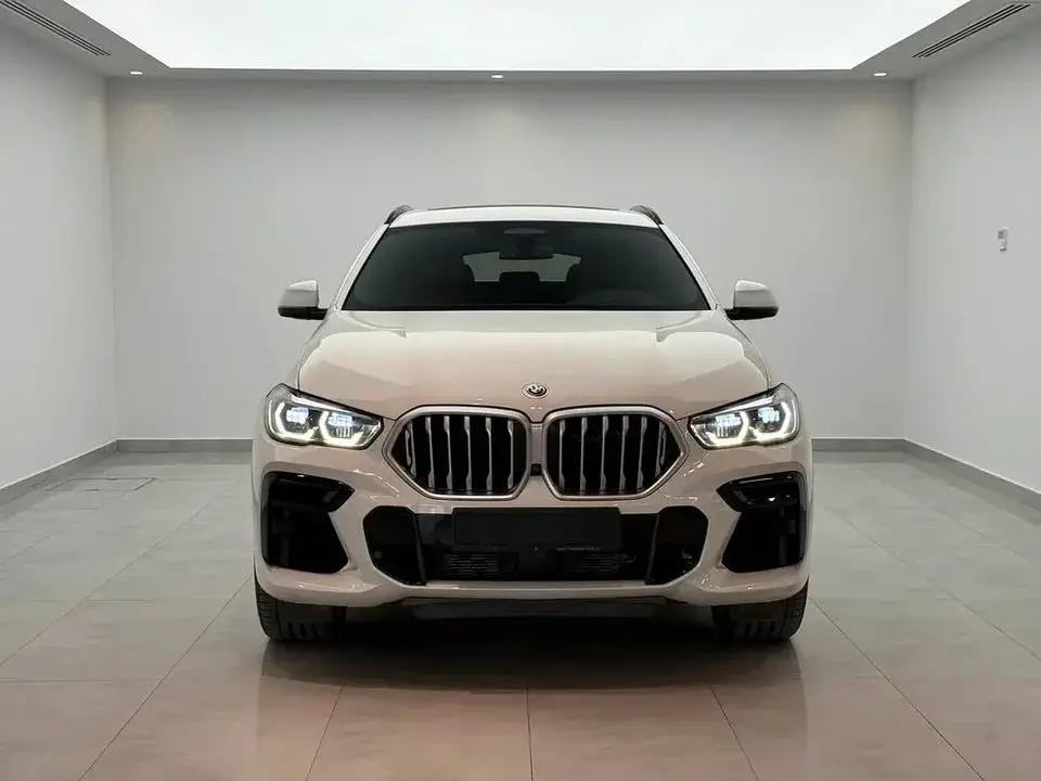 BMW X6 xDrive40i M sport GCC Specs M Sport AWD Clean Condition
