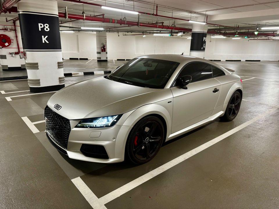 Audi TT 45 TFSI S Line Style Package 2.0L