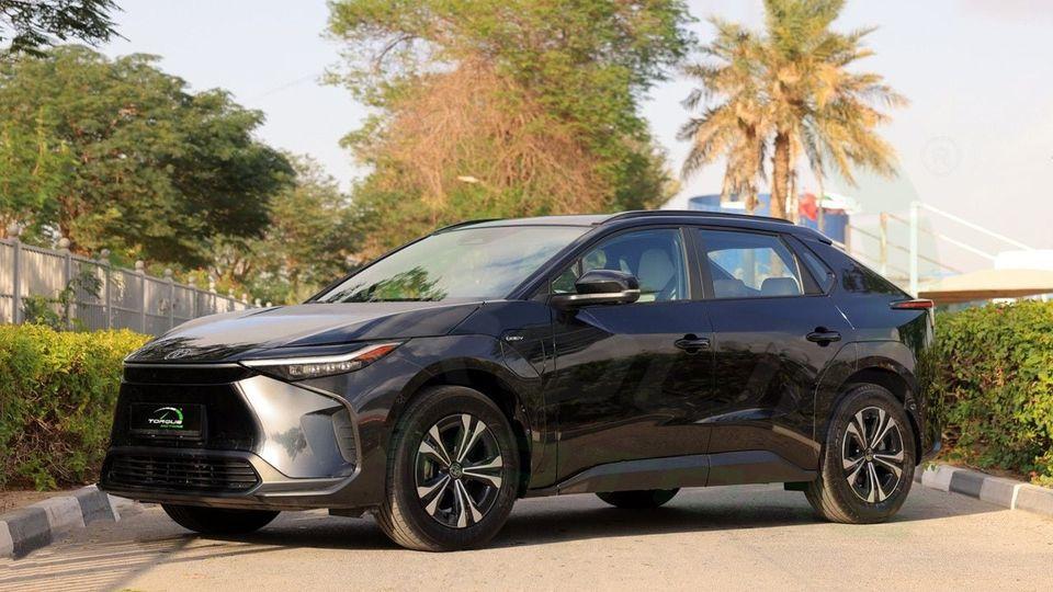 Toyota bZ4X 2024 Toyota BZ4X 615 MAX AWD BEV BRAND NEW With 5 YEARS OR 100000 KM Warranty + 3 YEARS OR 60K KM Se