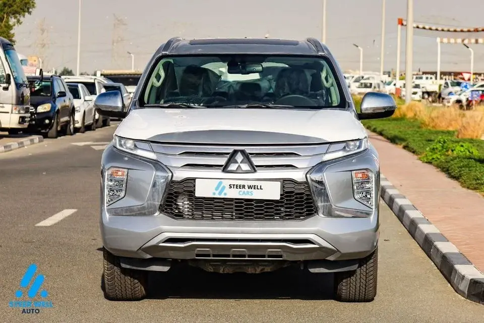 Mitsubishi Montero PAJERO SPORTS 2.5L Turbo Diesel 134 HP AT 4WD ABS & EBD Ad-Safety 2023