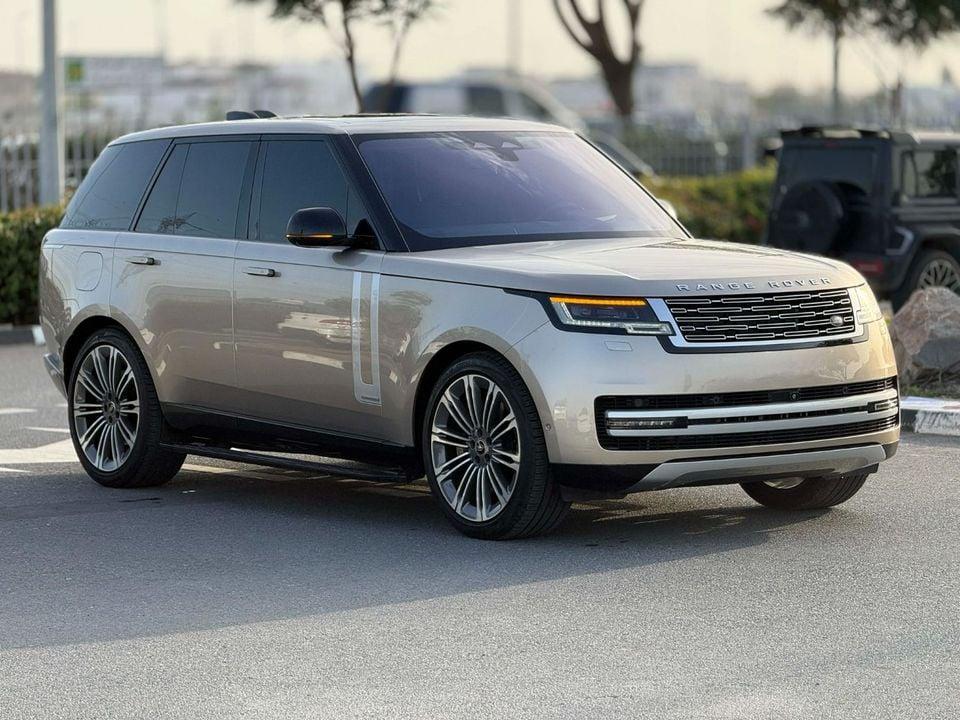 Land Rover Range Rover First Edition P530 4.4L GCC SPEC NEAT AND CLEAN