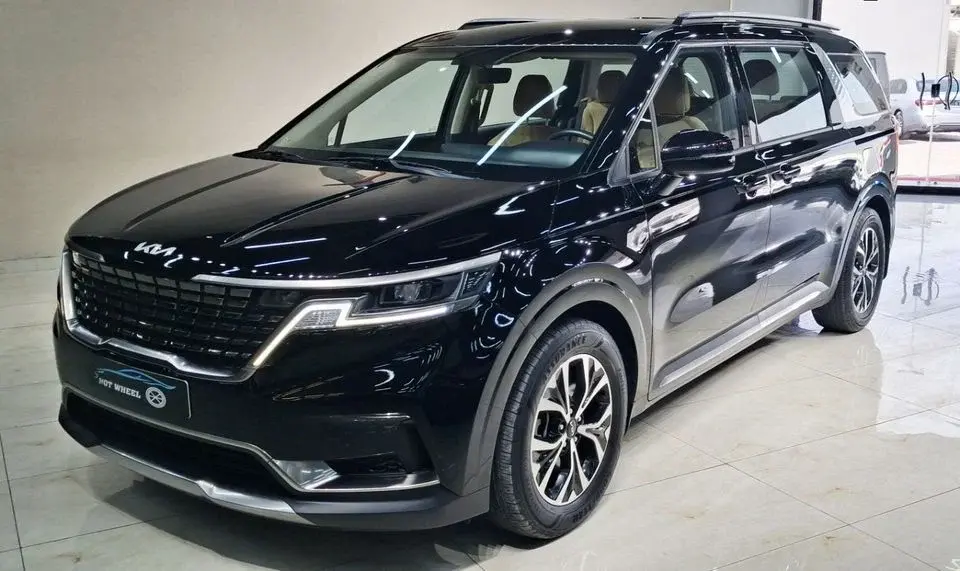 Kia Carnival GLS MID