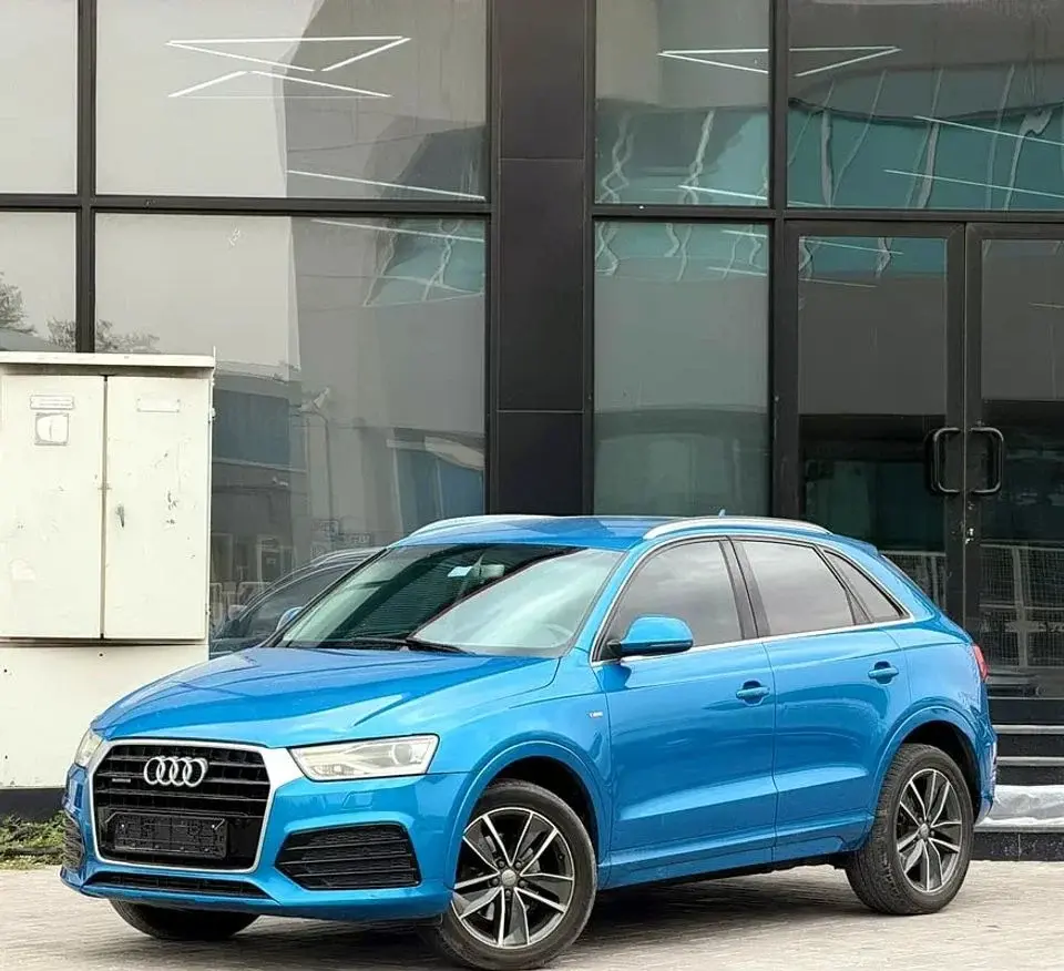 Audi Q3 35 TFSI S-Line 2.0L (180 HP)