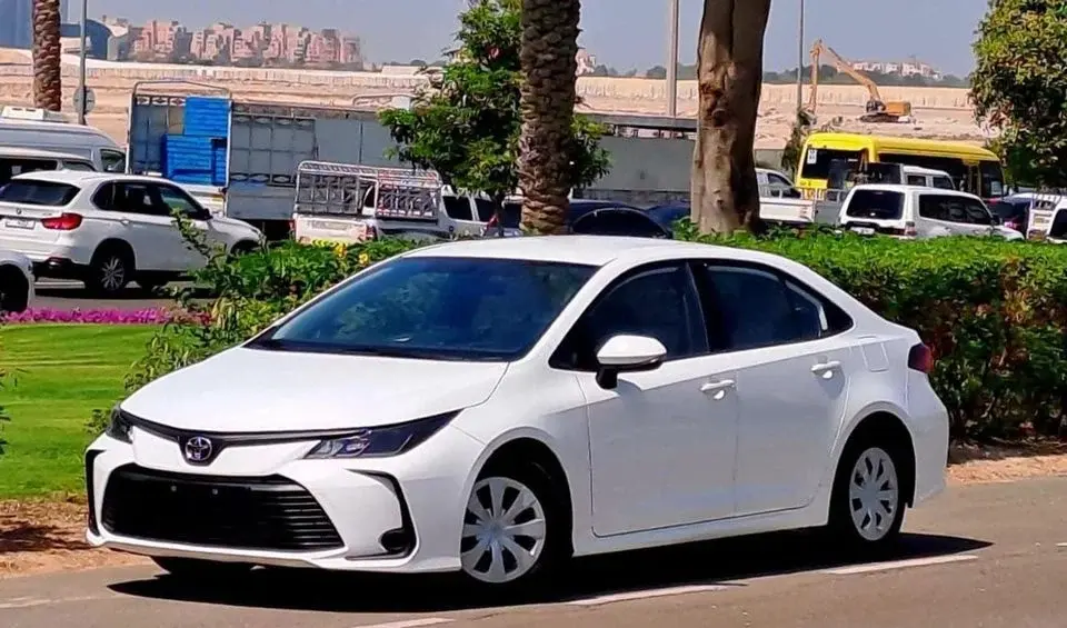 Toyota Corolla XLI 1.6L A/T 720-Monthly l GCC l Cruise, Camera, GPS l Accident Free