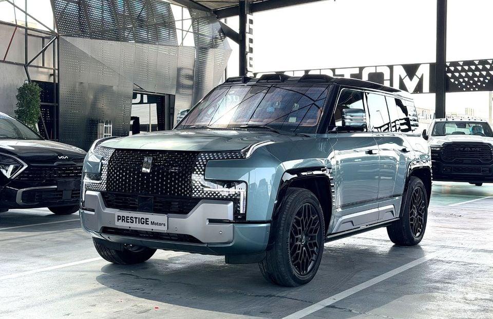 Yangwang U8