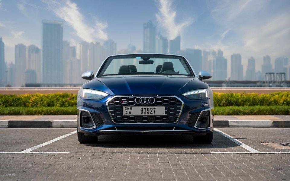 Audi S5 TFSI quattro Launch Edition 3.0L
