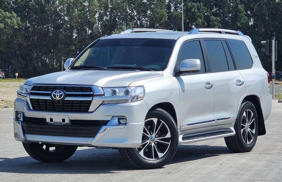 Toyota Land Cruiser VX.R V8 upgrade 2021