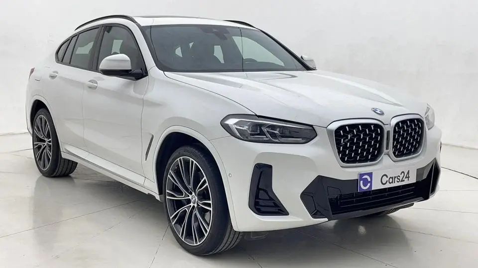 BMW X4 xDrive 30i M Sport 2.0L 2024 XDRIVE 30I M SPORT AED 3062/Month 0 DP 30 Day Return Warranty