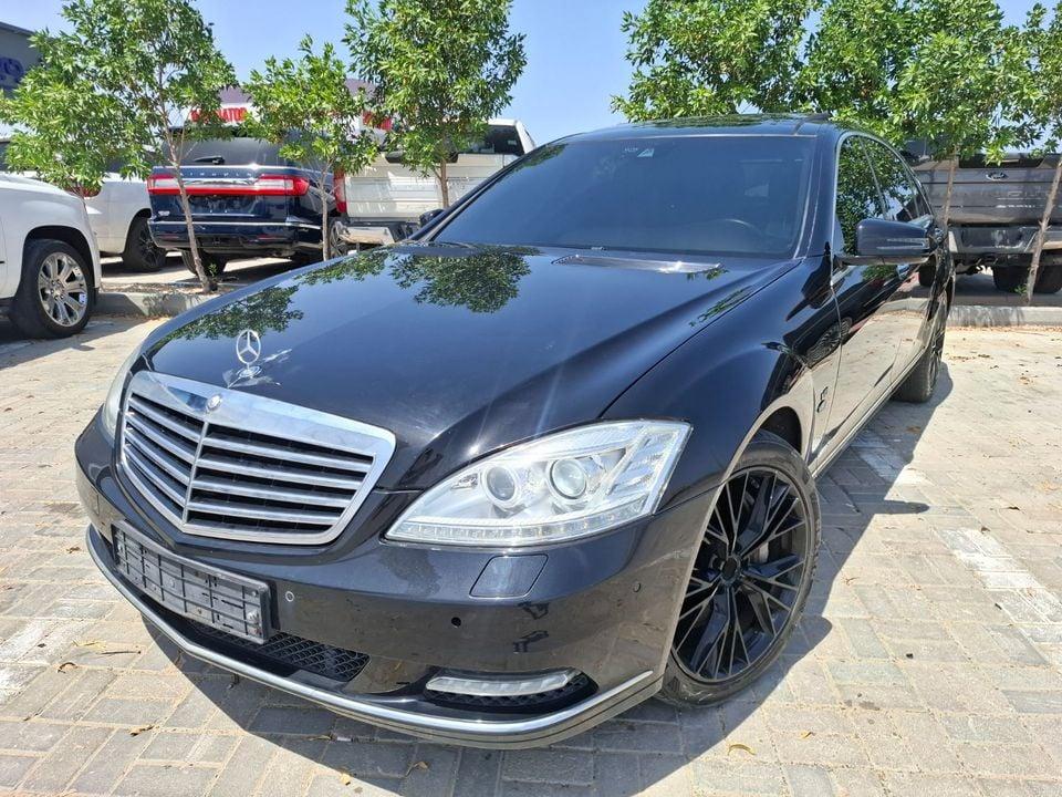 Mercedes-Benz S 500 Std 4.7L Mercedes-Benz S500L 2013 full option