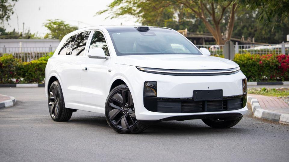 Li Auto L6 Max 1.5L - White Inside Orange Export Only