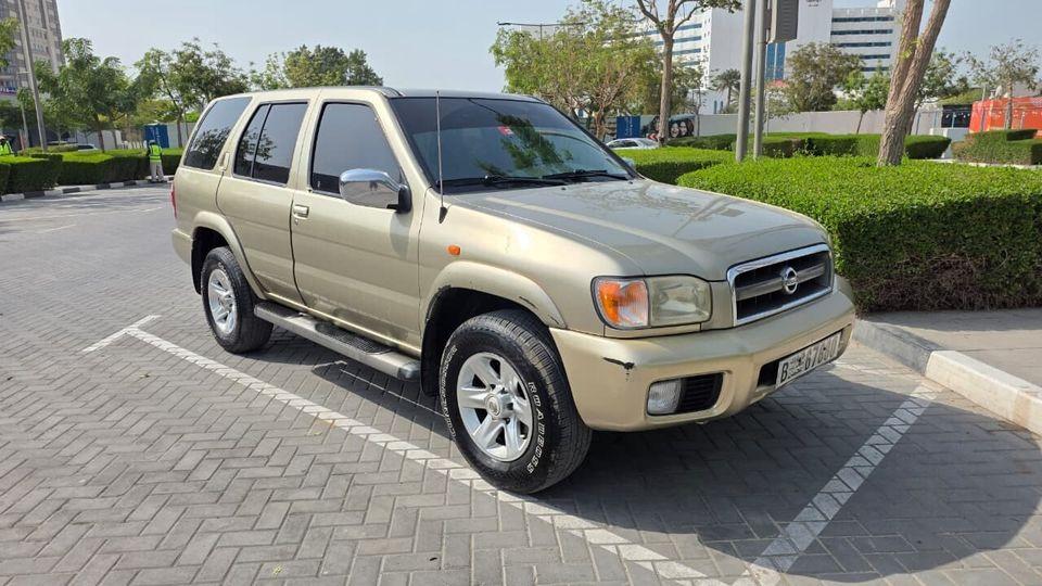Nissan Pathfinder XE 3.5L