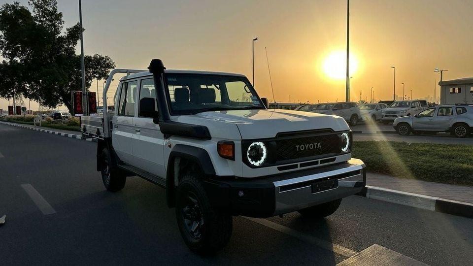 Toyota Land Cruiser Pick Up AUTO 2.8 DIESEL Export only