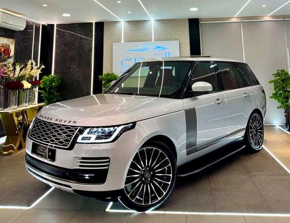 Land Rover Range Rover Supercharged 5.0L LOVELY SUPERCHARGED RR VOGUE V8 GCC II TOP RANGE ACCIDENT FREE LOW MILES