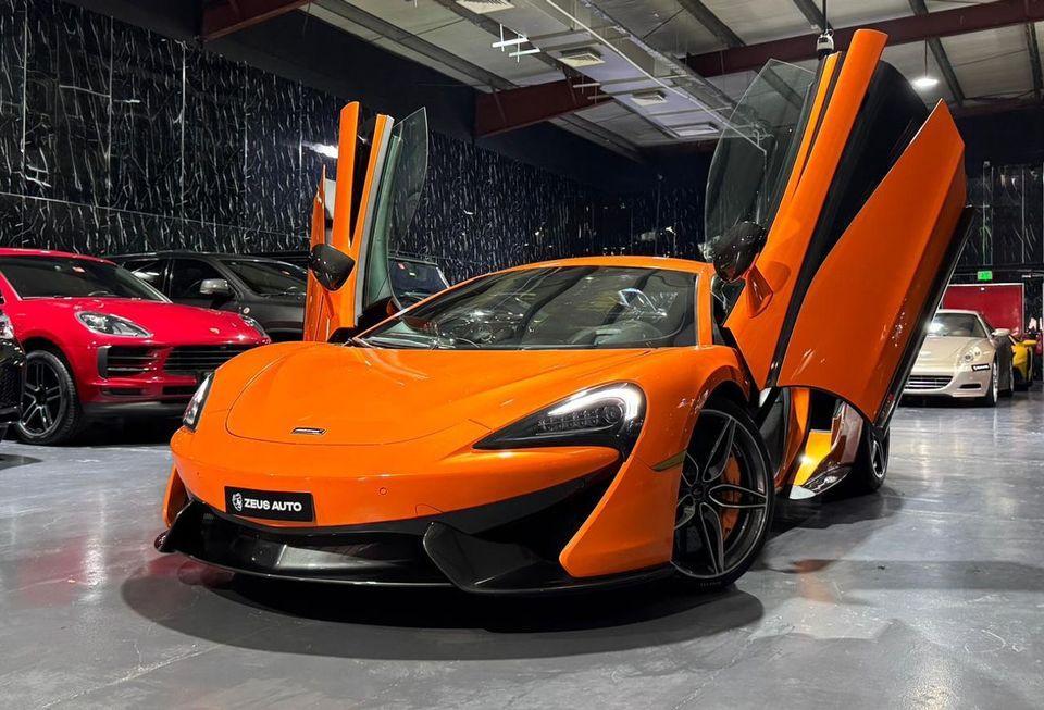 McLaren 750S McLaren Warranty 02/2028 McLaren Service Contract 02/2027 Full Service History