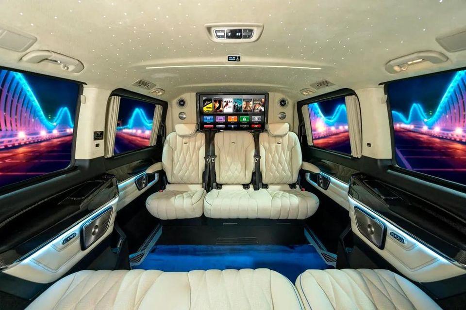 Mercedes Benz V300 NEW ARRIVAL 2026 MODEL LUXURY MERCEDES GCC V300 with ADDITIONAL REAR AC-2 YEARS WARRANTY BY VLINE