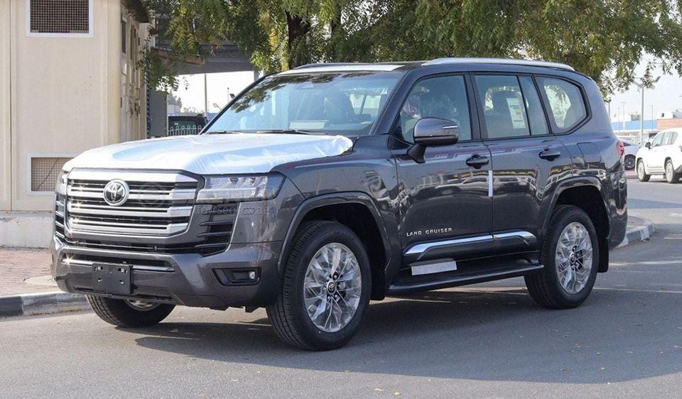 Toyota Land Cruiser (LC300) GXR, 3.3L Turbo Diesel 4WD 10-Speed Automatic 2026 Model Ready for Export