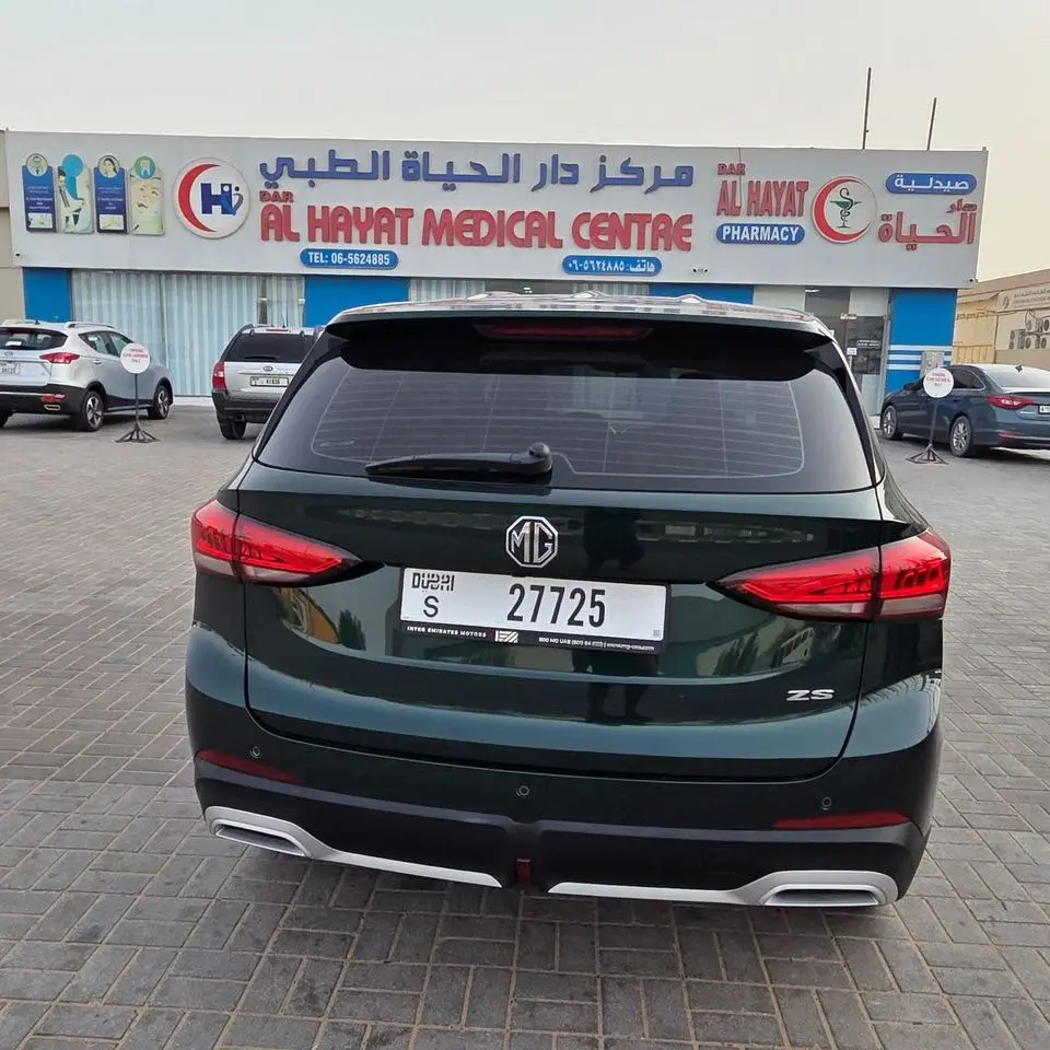 MG ZS Standard
