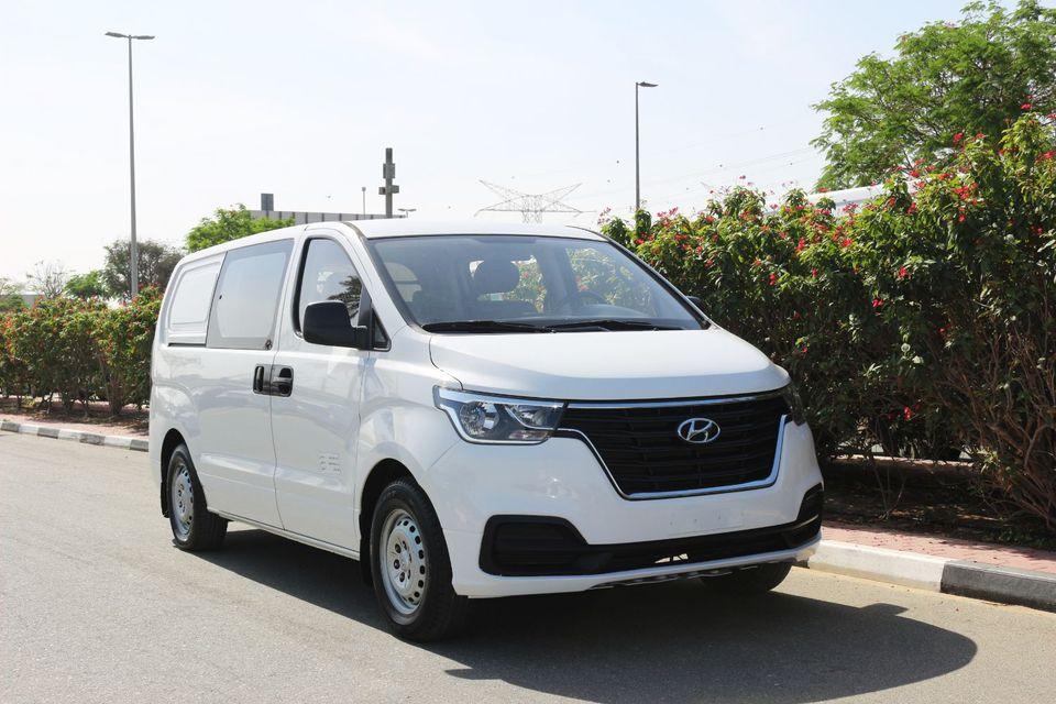 Hyundai H-1 Hyundai H1 Panel Van 5 SEATS 2020 - GCC Specs - Perfect for Business
