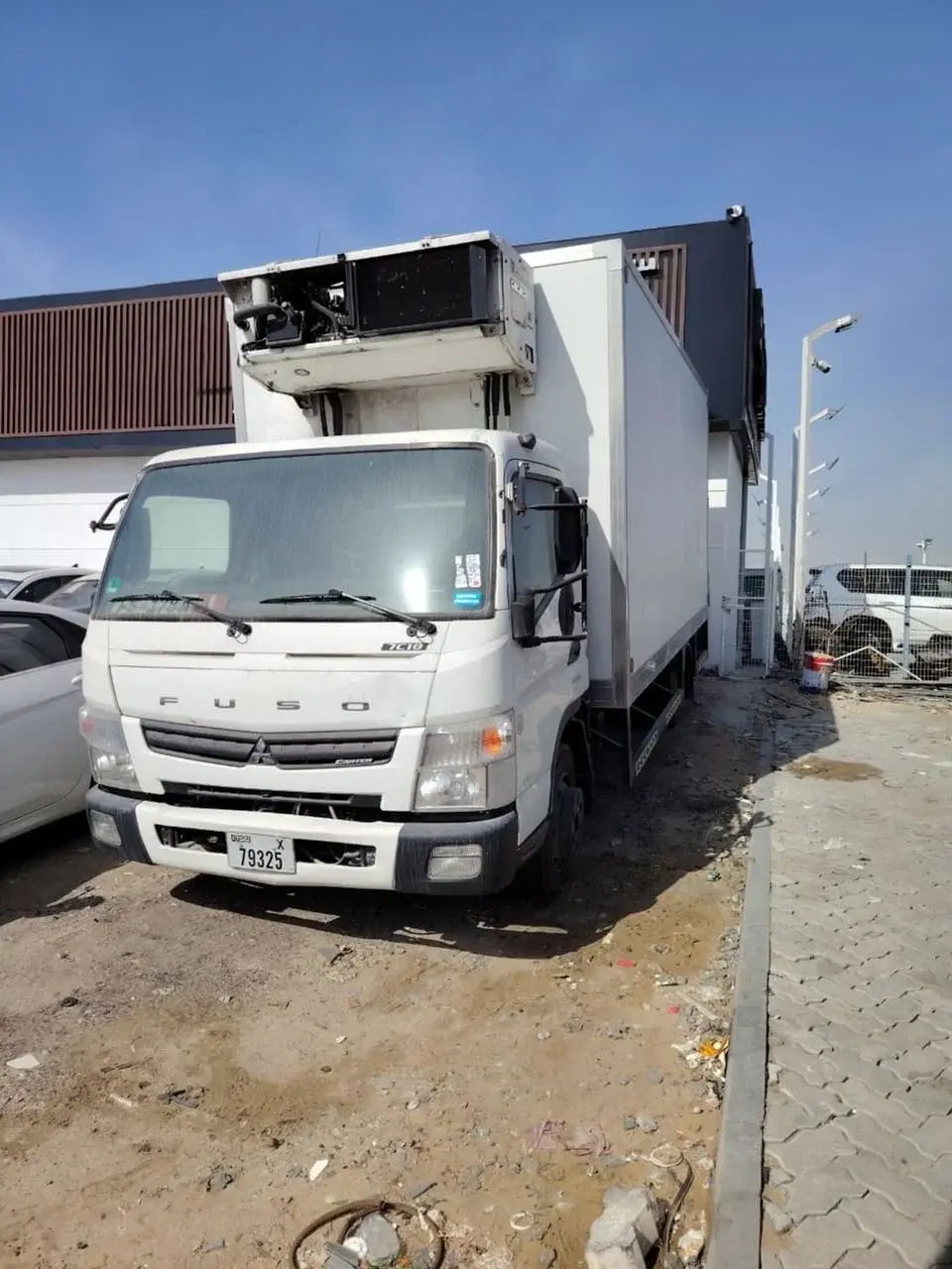 Mitsubishi Fuso Canter MITSUBISHI FUSO ROSA USED WITH NEW REFRIGERATOR BOX EUROPEAN SPECS 2014 MODEL