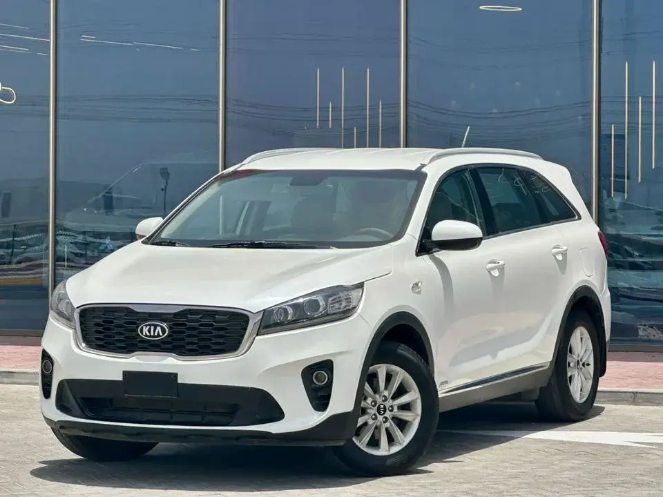 Kia Sorento 670-Monthly l GCC l 2.4L, Cruise, Camera l Accident Free