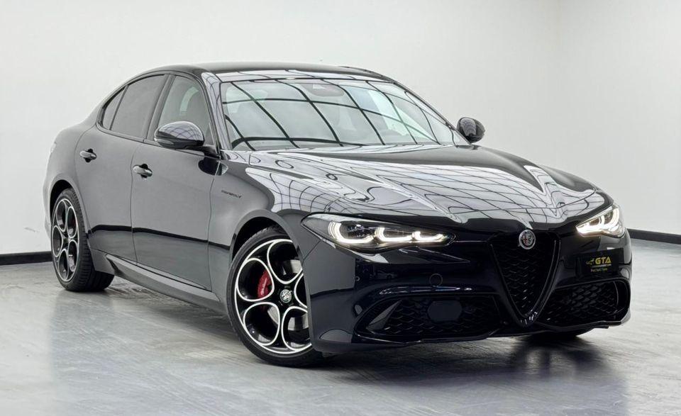 Alfa Romeo Giulia 2024 Alfa Romeo Giulia Competizione Q2, 2030 Alfa Romeo Warranty + Service Pack, Very Low Km, GCC