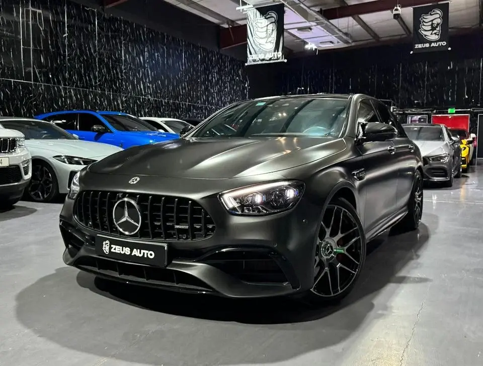 Mercedes-Benz E 63 S AMG 4.0L V8 603 hp
