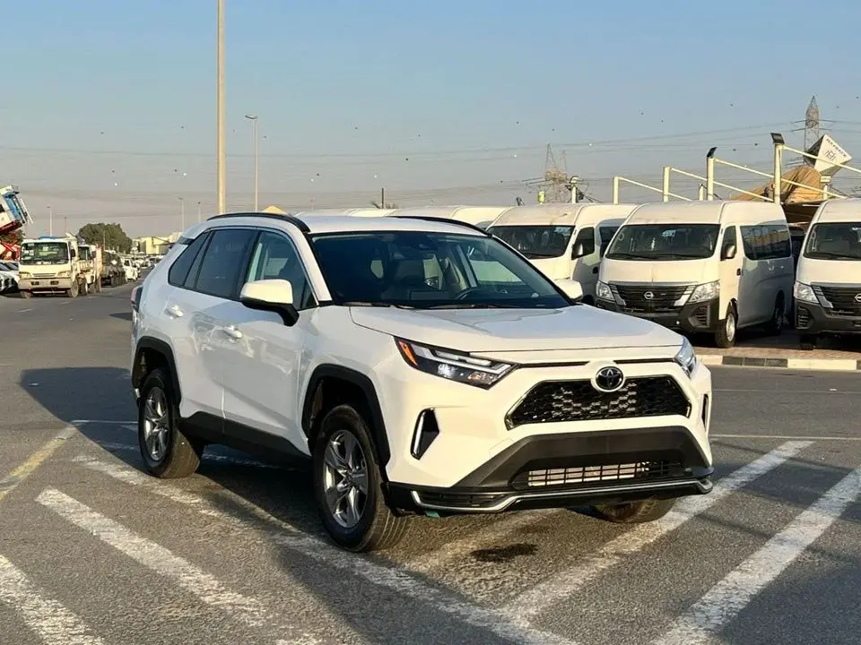 Toyota RAV4 2025 Toyota Rav4 XLE Full Option 2.5L V4 - Rear Camera - Leather Seat - AWD 4x4 - Push Start
