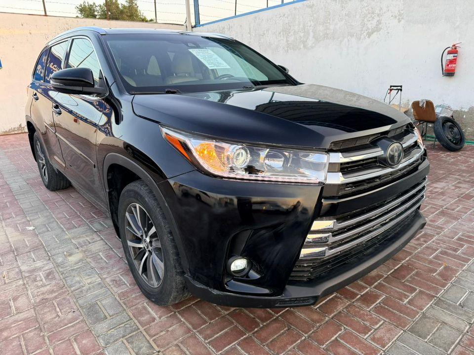 Toyota Highlander 2018 TOYOTA HIGHLANDER XLE 4X4 AWD FULL OPTION READY Black 5TDJZRFH6JS486422
