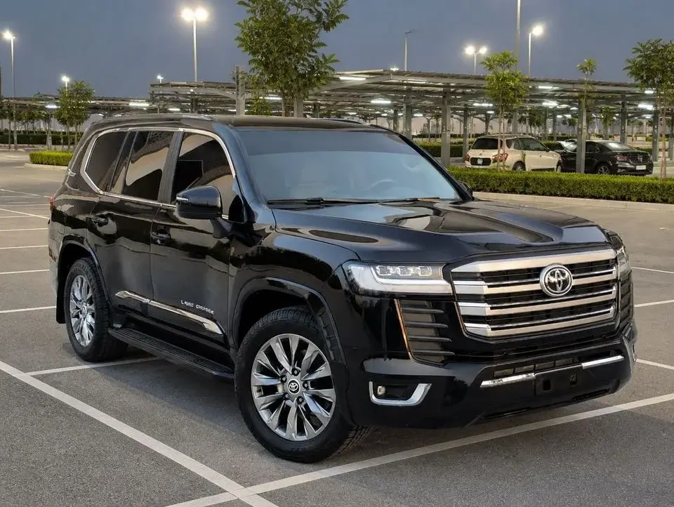 Toyota Land Cruiser Toyota Land Cruiser Model 2019 cylinder 6 petrol