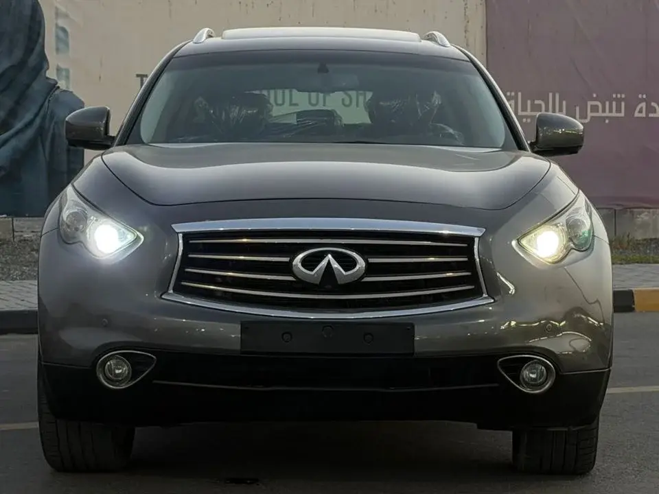 Infiniti FX35 Full Option - Excellent Condition