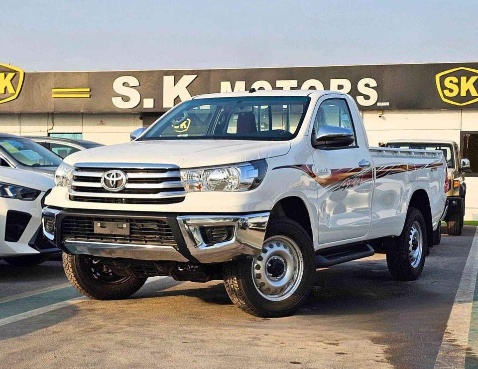 Toyota Hilux GLSG SINGLE CABIN 2.7L PETROL M/T 4WD / CHROME BUMPERS / DVD+CAMERA (CODE # GLS-G-SC)