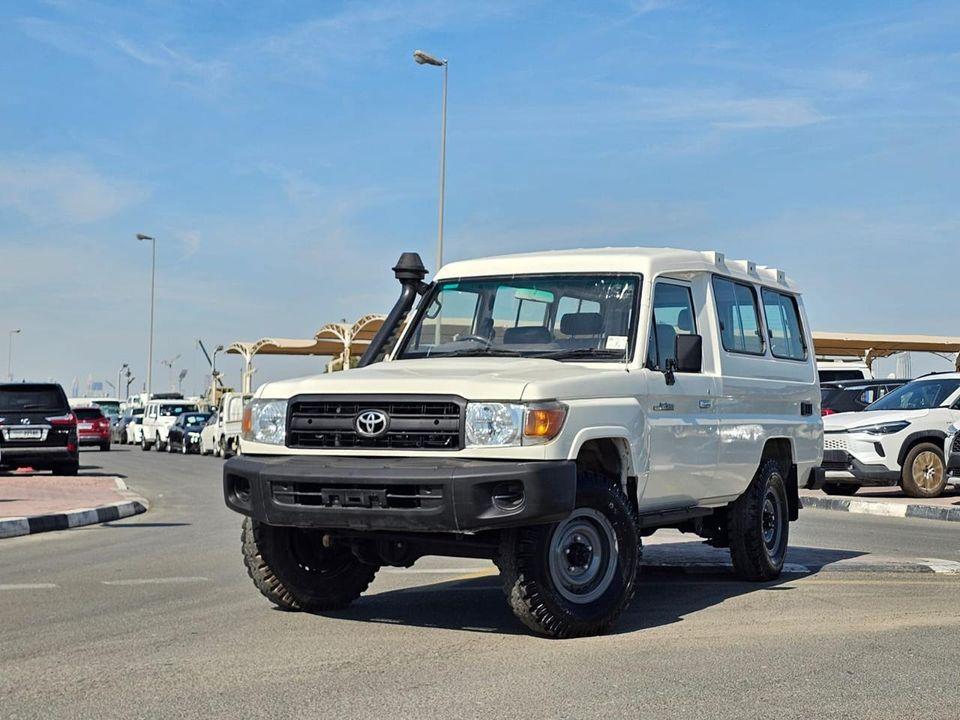 Toyota Land Cruiser 70 LANDCRUISER LC78 / RIGHT HAND DRIVE ONLY FOR EXPORT / 4.2L DIESEL M/T / TROOP CARRIER