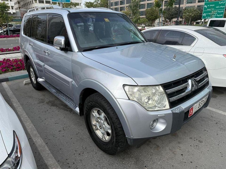 Mitsubishi Pajero GLS Highline 3.0L (175 HP)
