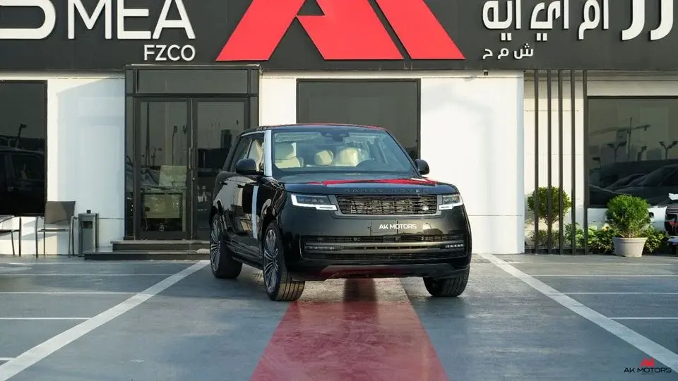 Land Rover Range Rover HSE P400 3.0L V6 Black 2026 MY Export Only