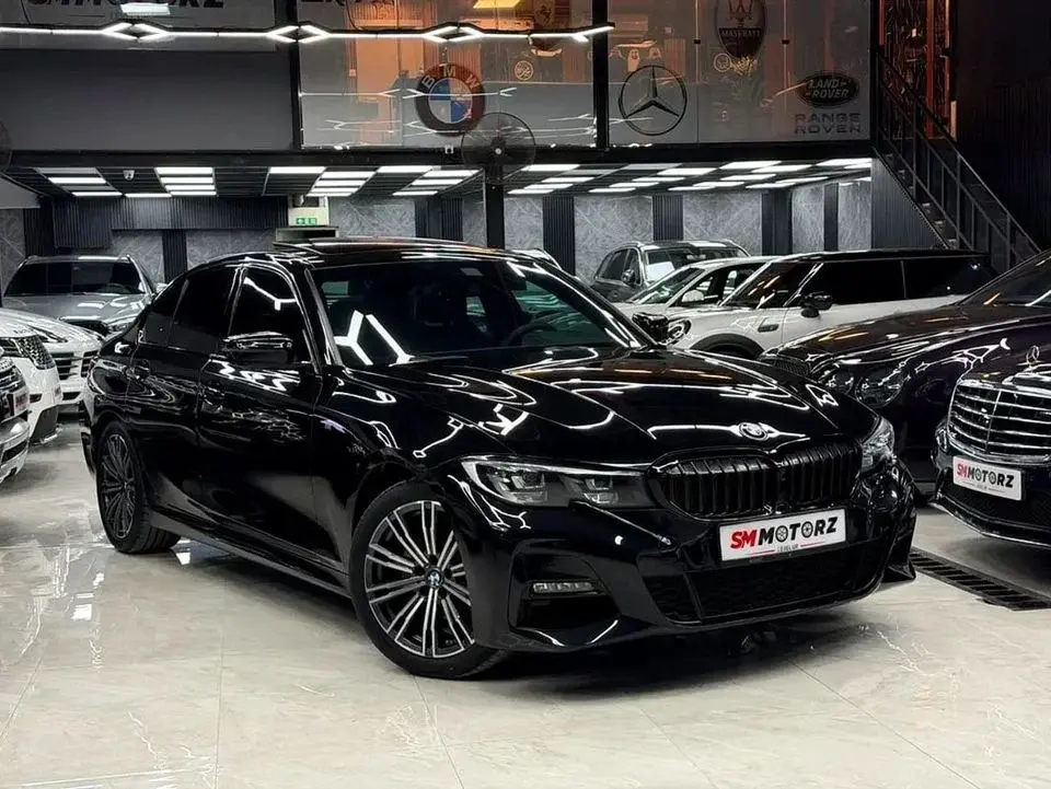 BMW 320i Exclusive 2.0L