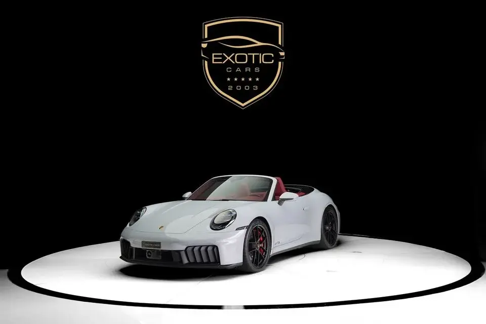 Porsche 911 CARRERA GTS CABRIOLET